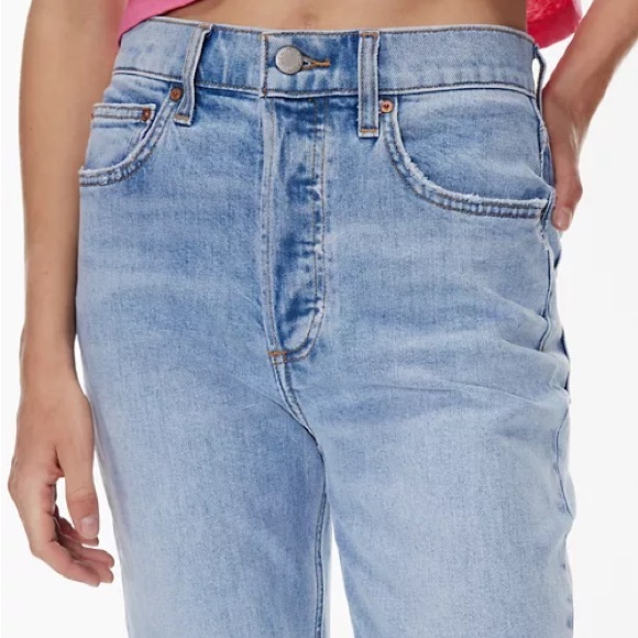 Aritzia Denim Forum Arlo - 24 Waist 26L - Picture 4 of 4